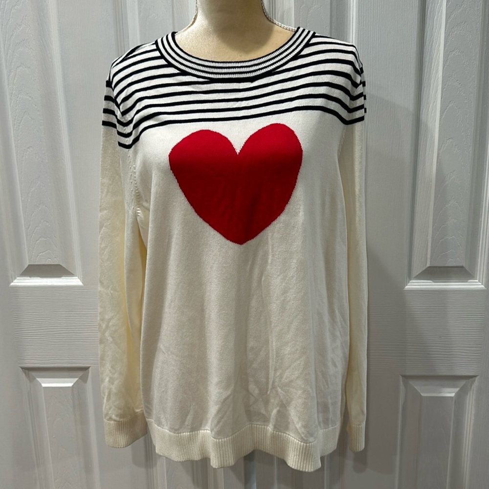 TALBOTS BUTTON BACK HEART SWEATER SIZE XL PETITE